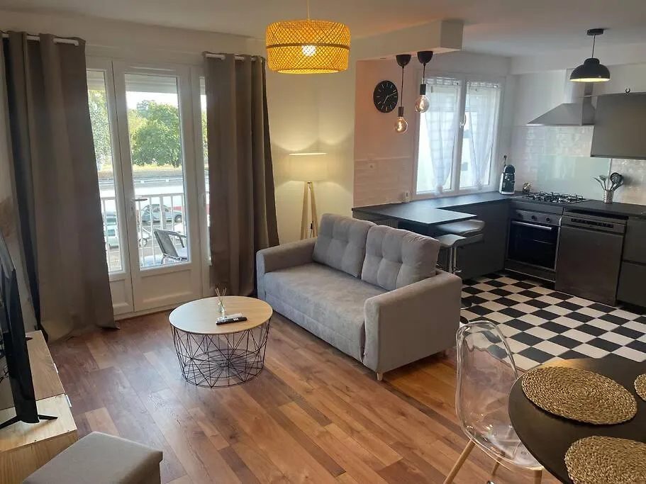 Bel Appartement Meyzieu Centre Proche Tramway